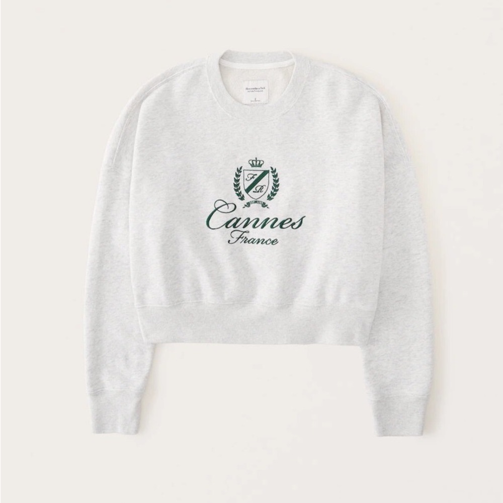 Abercrombie Women’s Vintage Wedge Graphic Sweatshirt - XS